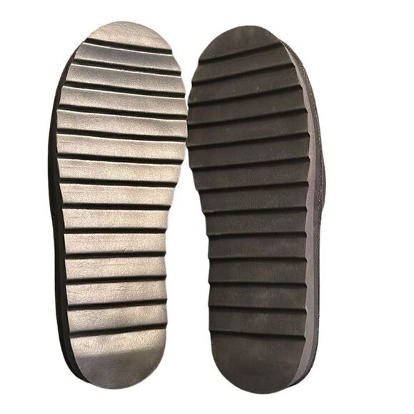 Market Men's Black Slip on Smiley Slippers(Size 11) - Picture 6 of 8